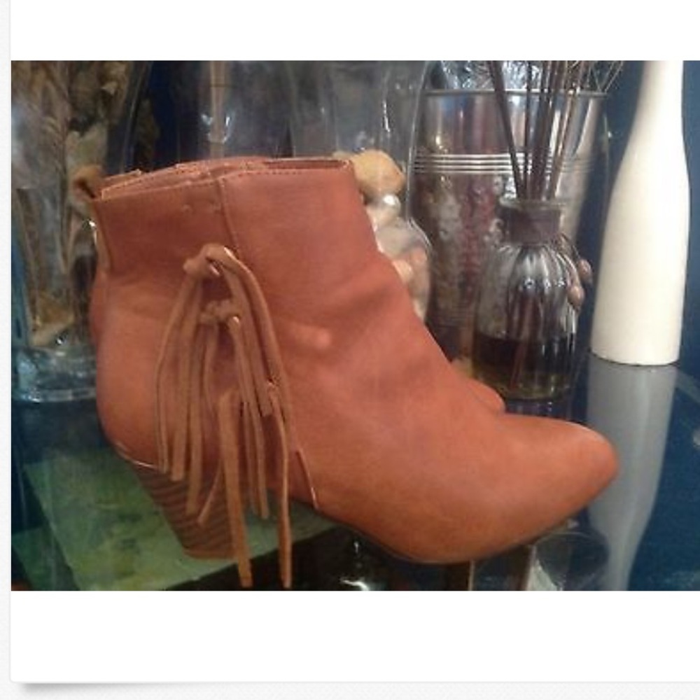 Thalia Sodi Lorysbrn Cognac Ankle Boots Size 6.5M
